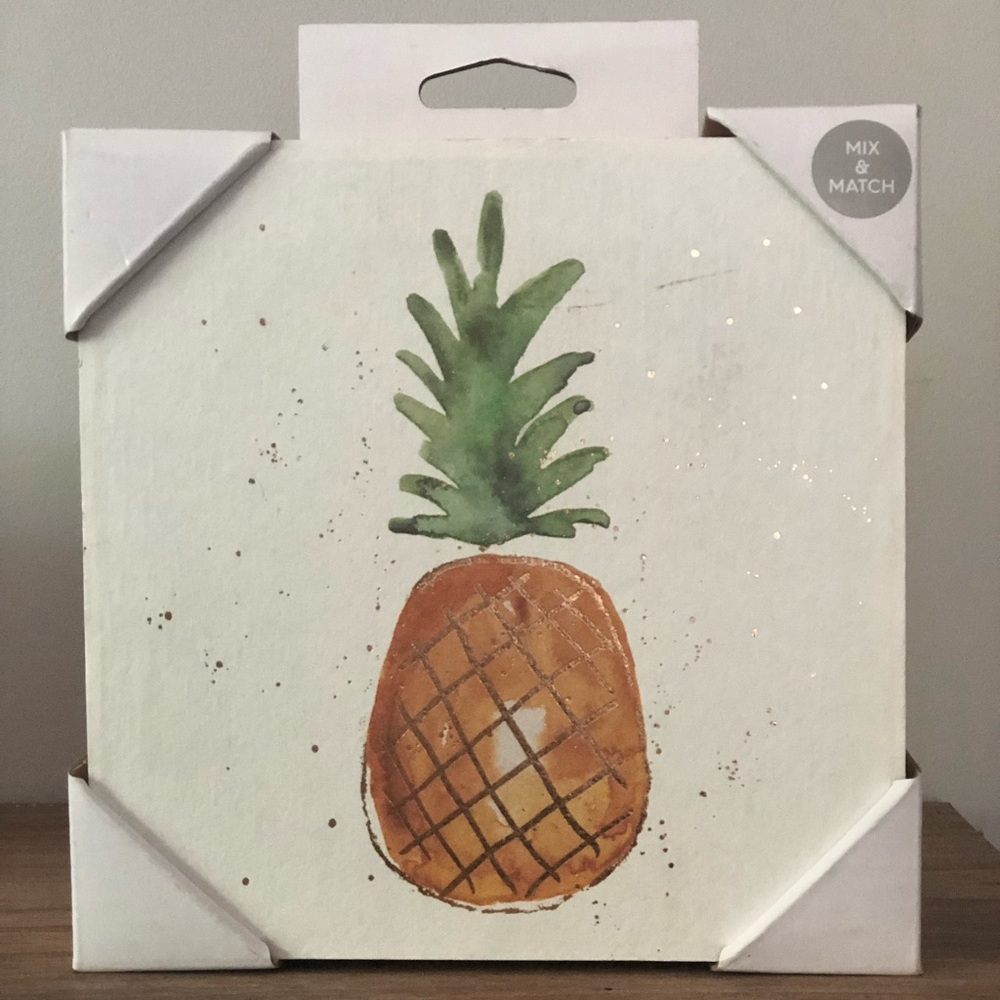 Pineapple canvas picture